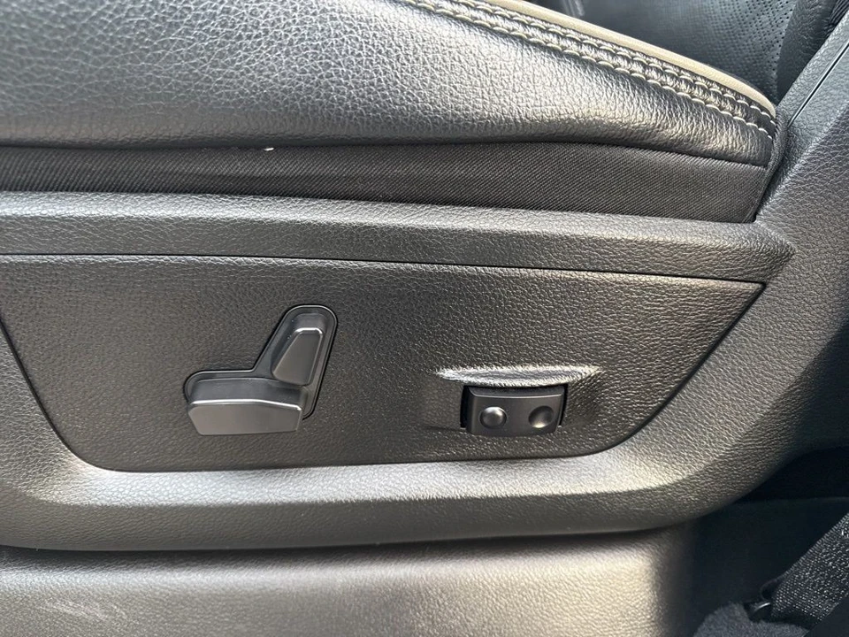 2024 Ram 3500 - Image 10 of 12