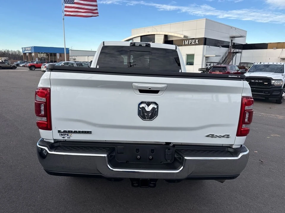 2024 Ram 3500 - Image 4 of 12
