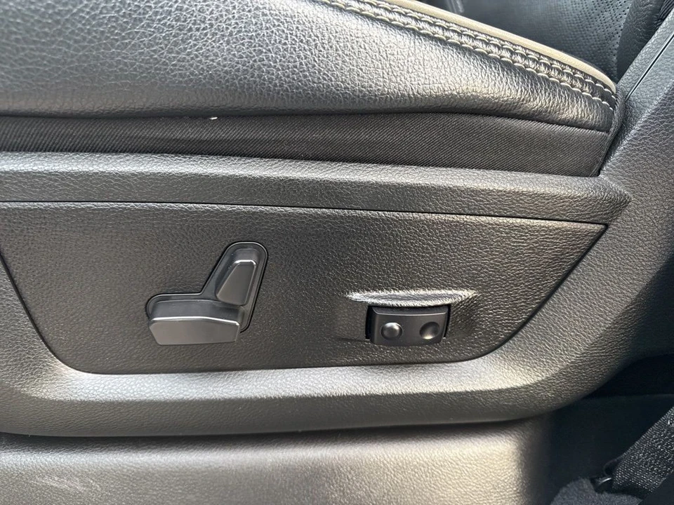 2024 Ram 3500 - Image 10 of 21