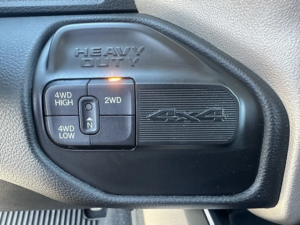 2024 Ram 3500 - Image 11 of 12