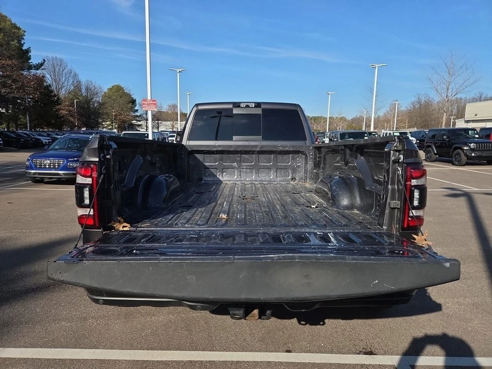 2024 Ram 3500 - Image 9 of 12