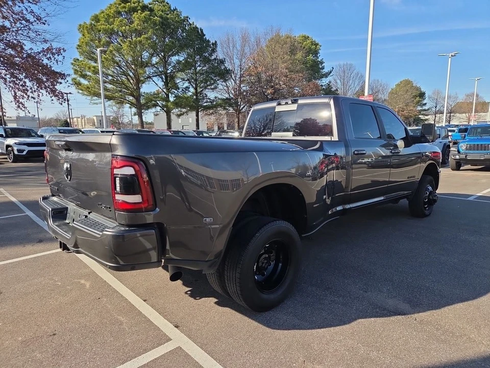 2024 Ram 3500 - Image 7 of 12