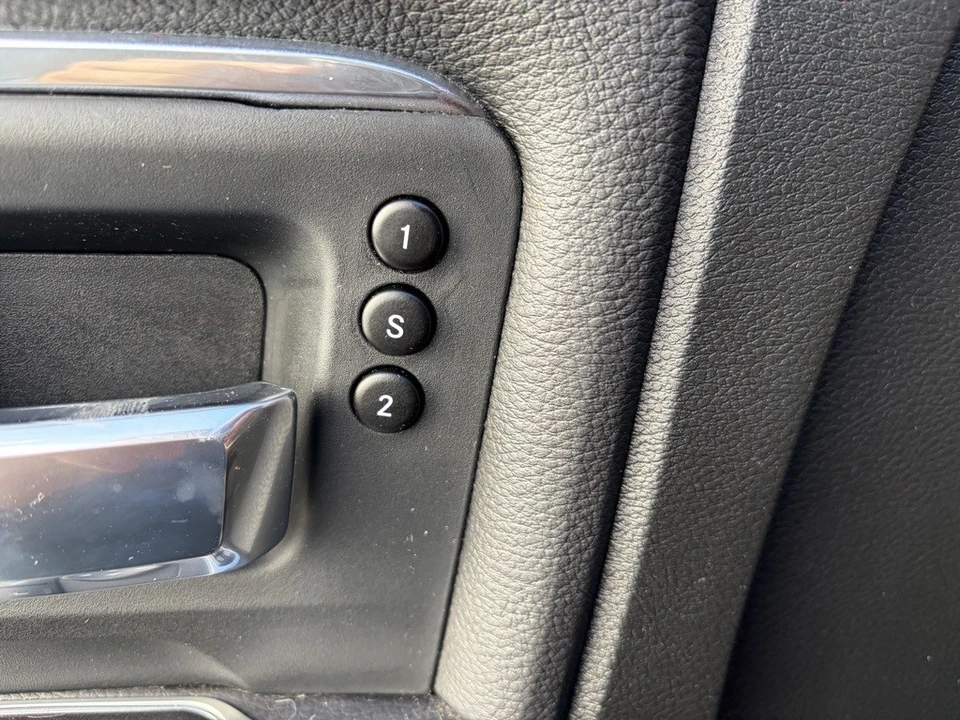 2024 Ram 3500 - Image 9 of 12