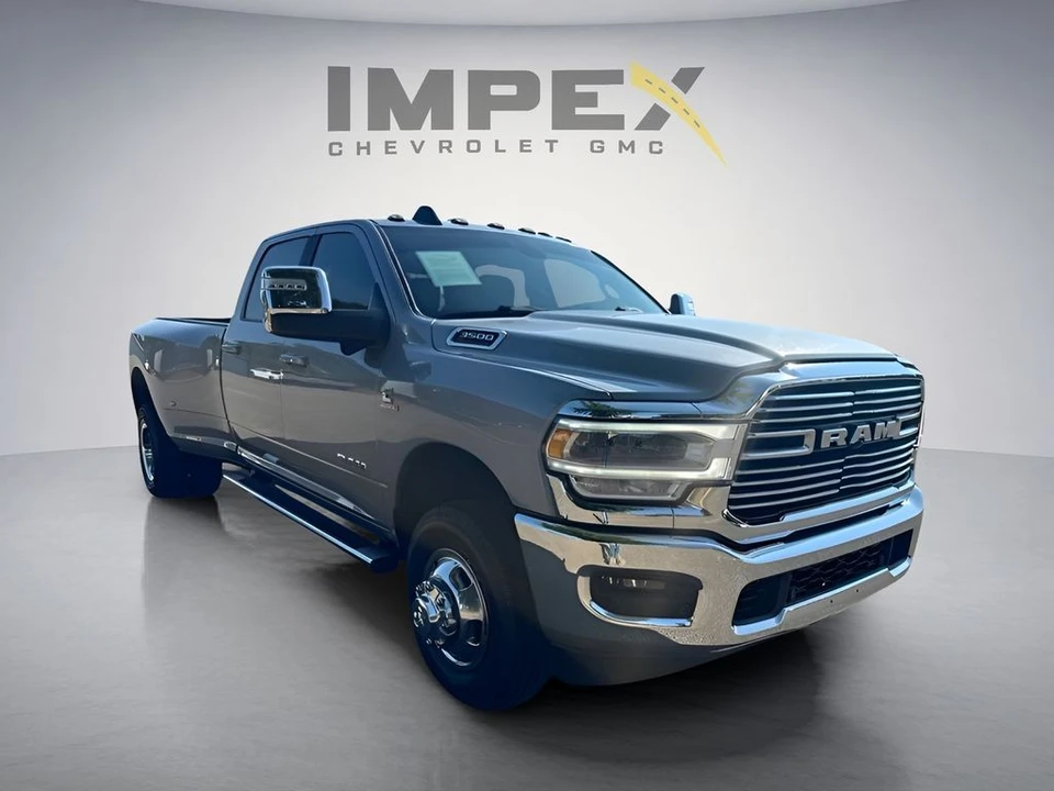 2024 Ram 3500 - Image 7 of 31