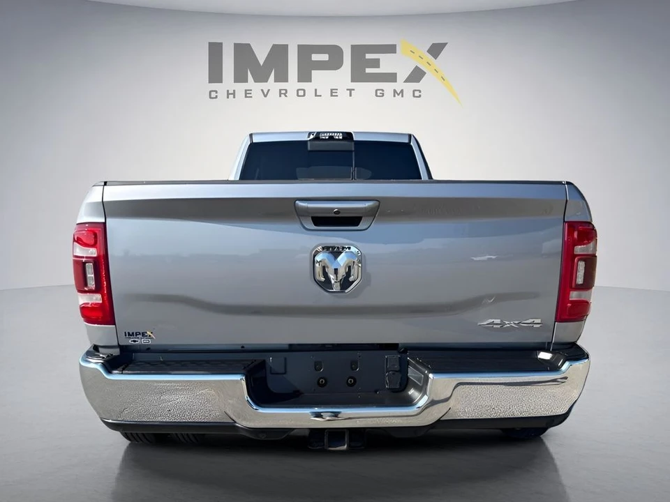 2024 Ram 3500 - Image 3 of 31