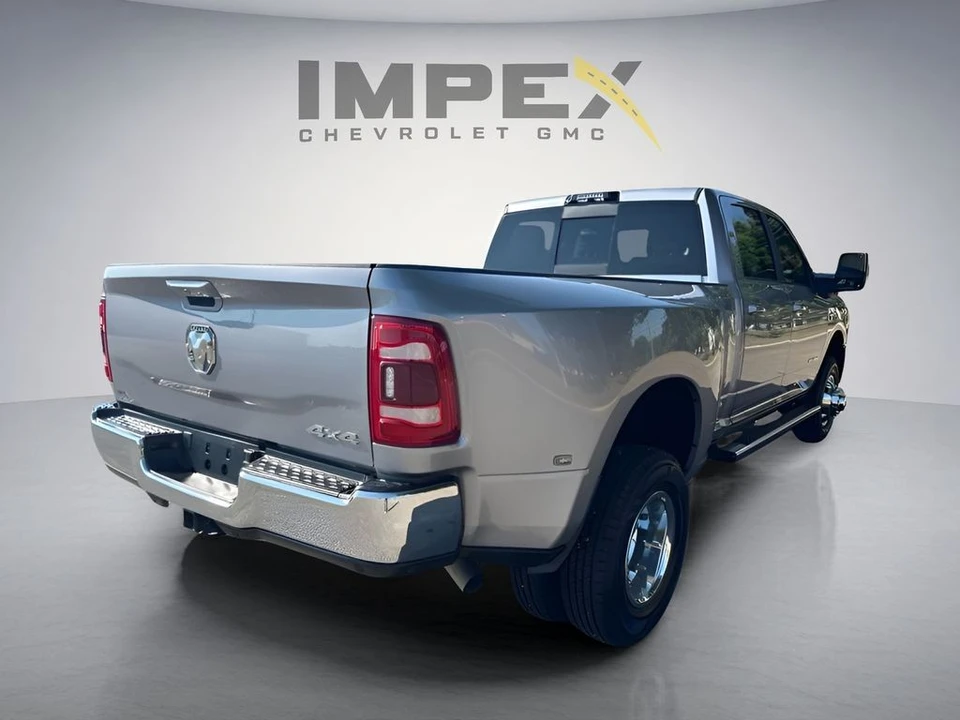 2024 Ram 3500 - Image 4 of 31