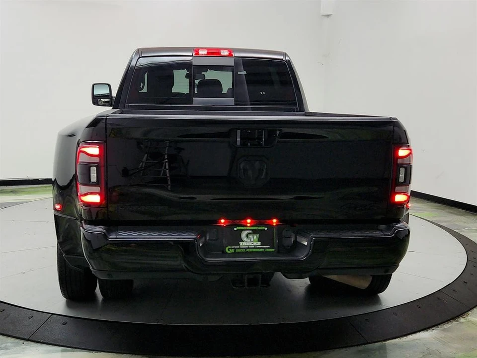2024 Ram 3500 - Image 6 of 31