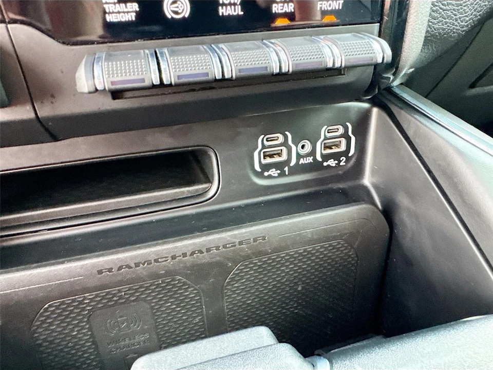 2024 Ram 3500 - Image 15 of 21