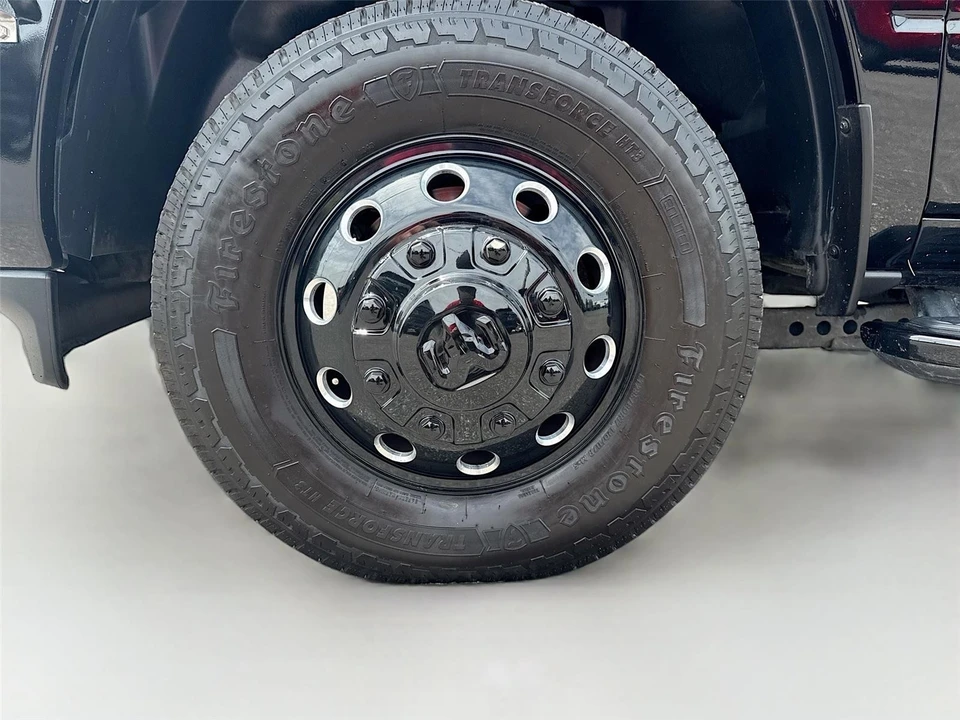 2024 Ram 3500 - Image 31 of 31