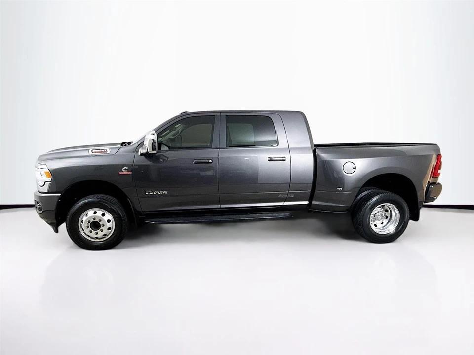 2024 Ram 3500 - Image 4 of 21