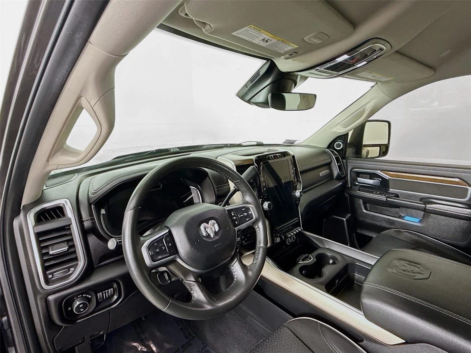 2024 Ram 3500 - Image 9 of 21