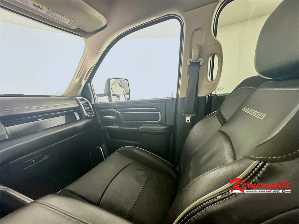 2024 Ram 3500 - Image 11 of 12