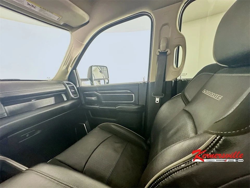 2024 Ram 3500 - Image 11 of 12