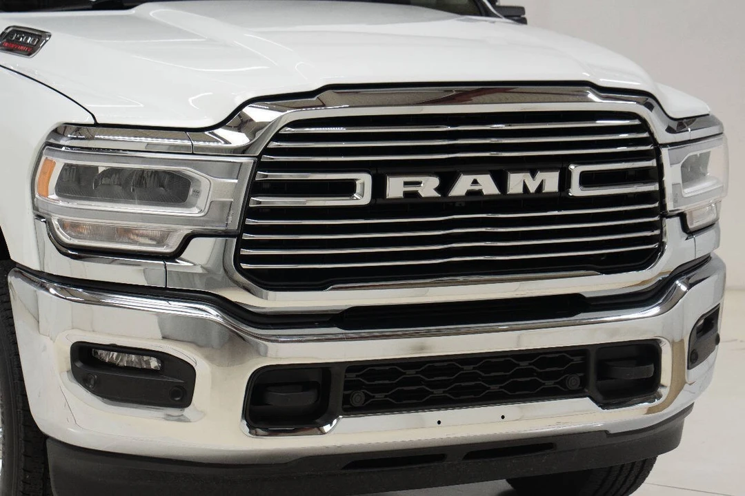 2024 Ram 3500 - Image 10 of 21