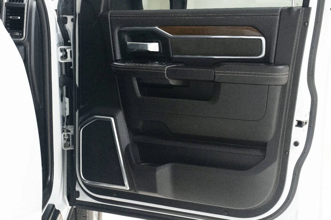 2024 Ram 3500 - Image 19 of 21