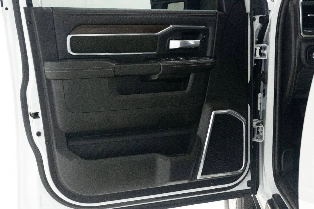 2024 Ram 3500 - Image 21 of 21