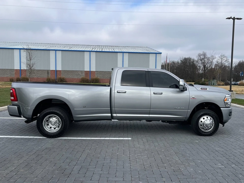 2024 Ram 3500 - Image 7 of 12
