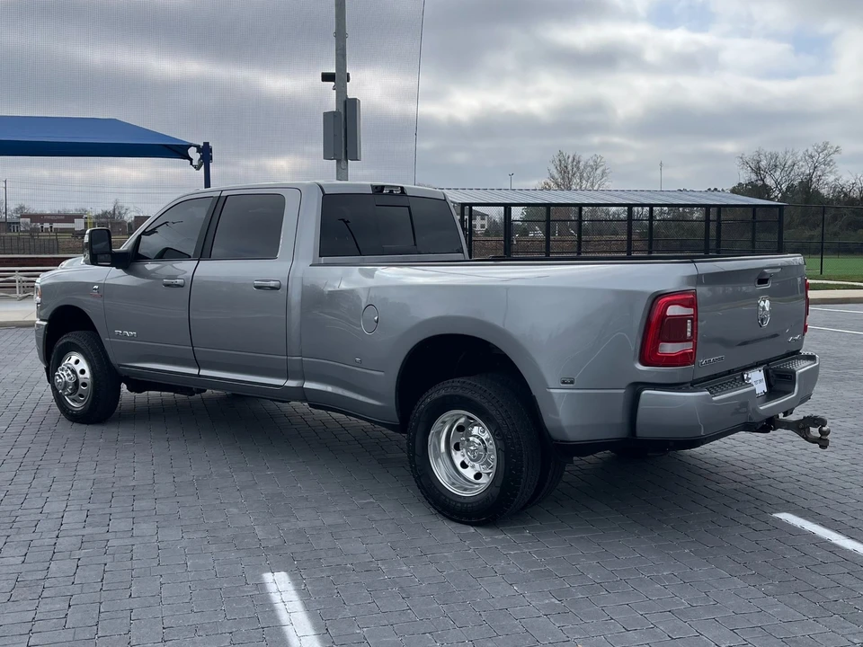 2024 Ram 3500 - Image 4 of 12
