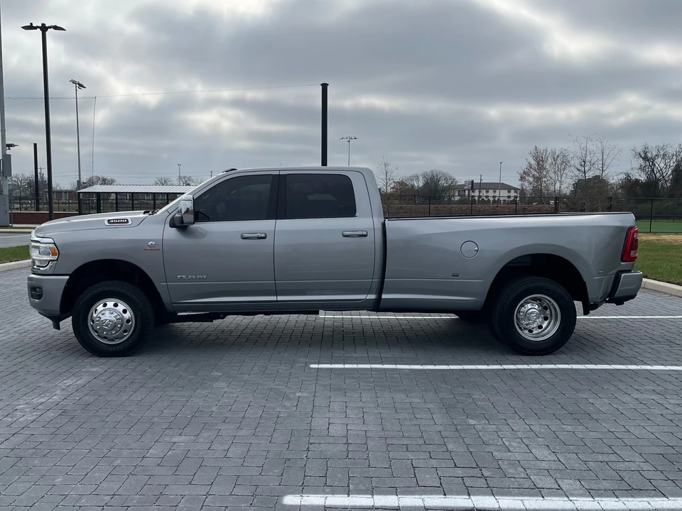 2024 Ram 3500 - Image 8 of 12