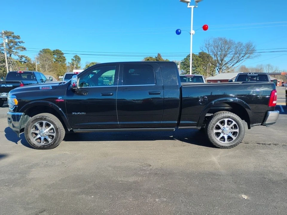 2024 Ram 3500 - Image 8 of 21