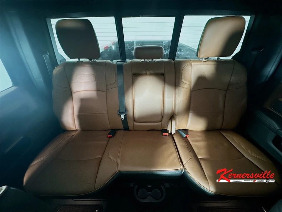 2024 Ram 3500 - Image 13 of 21