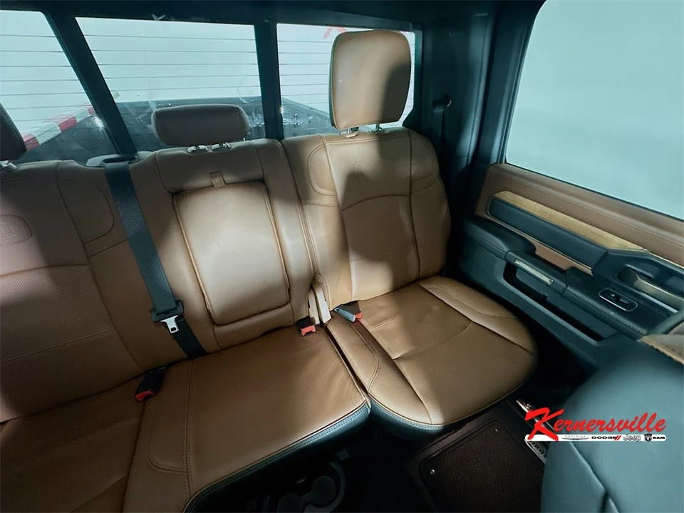 2024 Ram 3500 - Image 14 of 21