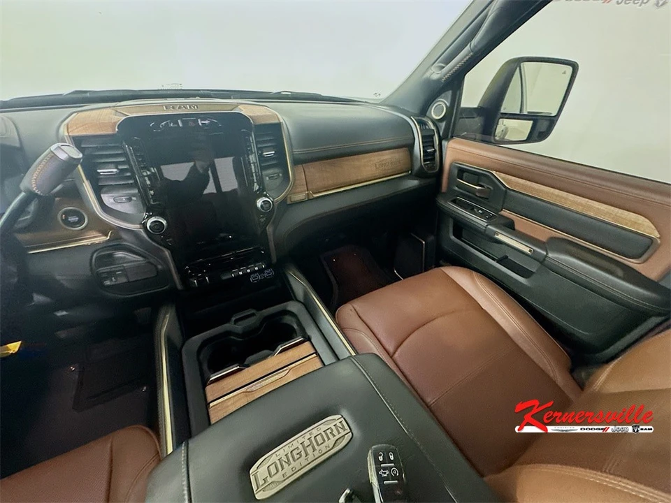 2024 Ram 3500 - Image 11 of 21