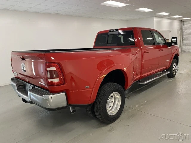 2024 Ram 3500 - Image 7 of 12