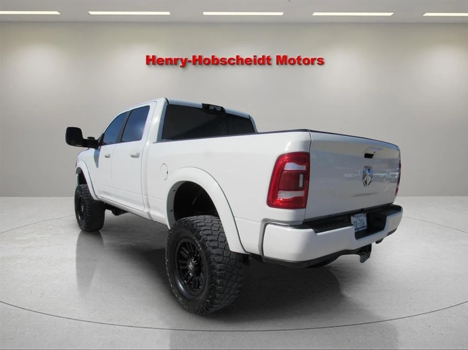 2024 Ram 3500 - Image 10 of 21