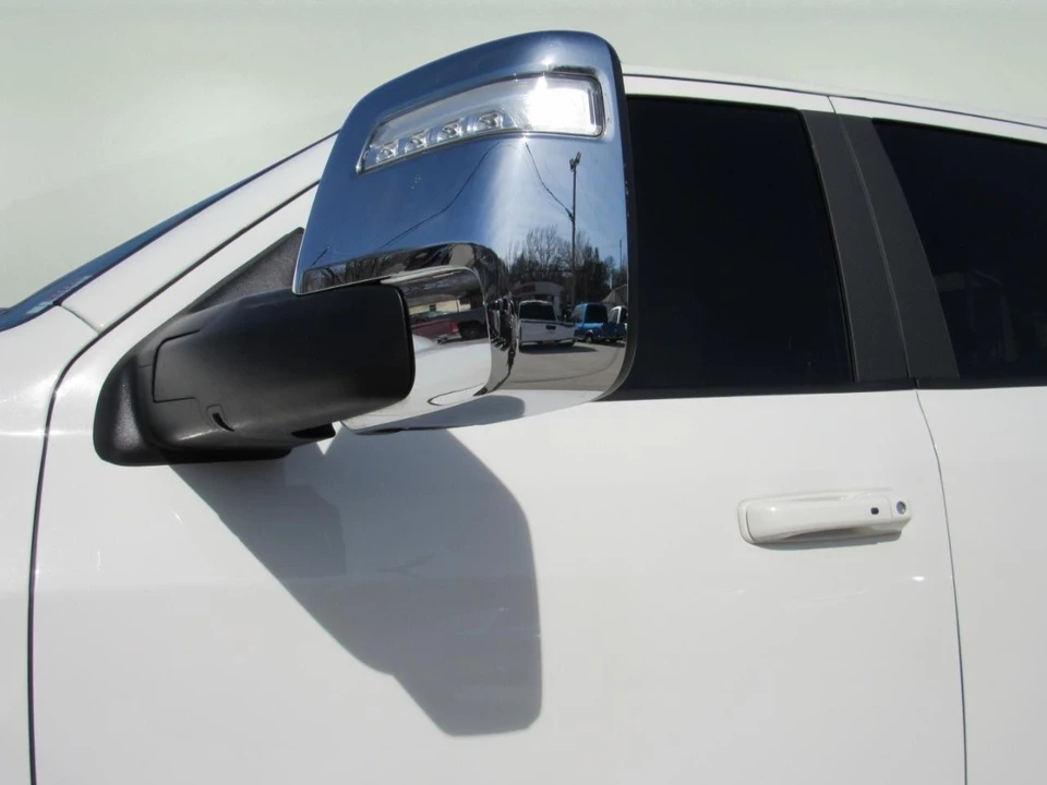 2024 Ram 3500 - Image 16 of 21