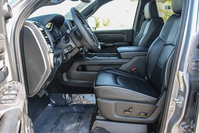 2024 Ram 3500 - Image 17 of 31