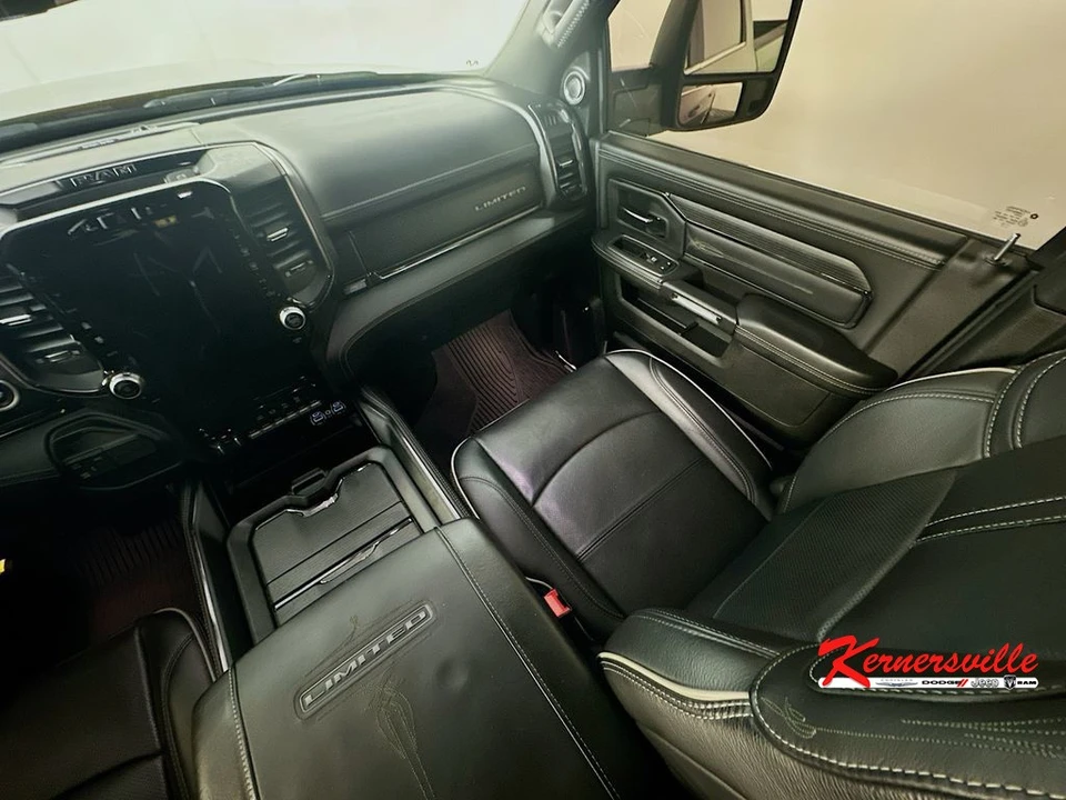 2024 Ram 3500 - Image 11 of 21