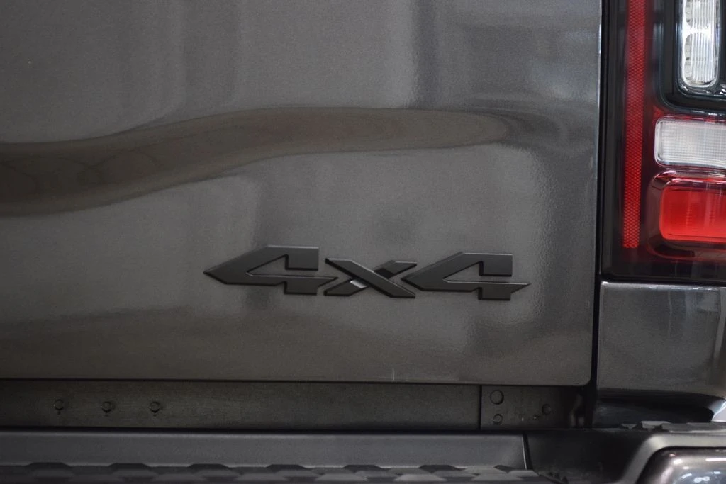 2024 Ram 3500 - Image 27 of 31