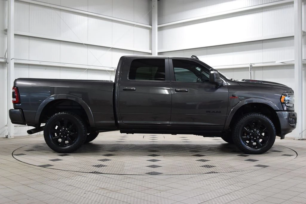 2024 Ram 3500 - Image 9 of 31