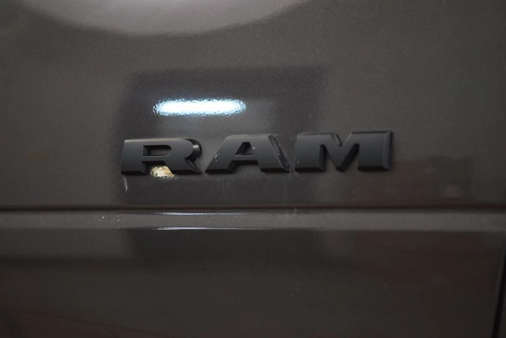 2024 Ram 3500 - Image 19 of 31