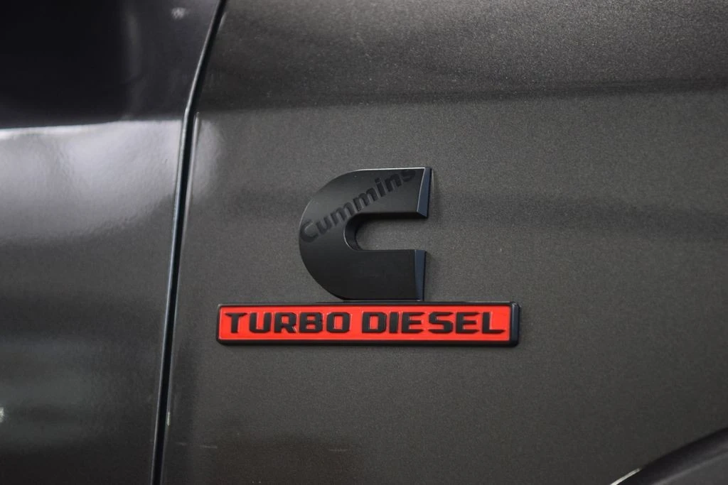 2024 Ram 3500 - Image 18 of 31