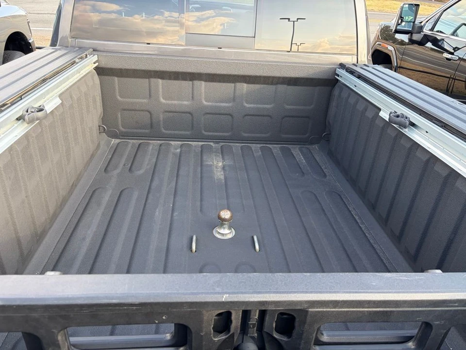 2024 Ram 3500 - Image 6 of 12