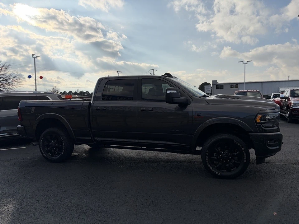 2024 Ram 3500 - Image 5 of 12