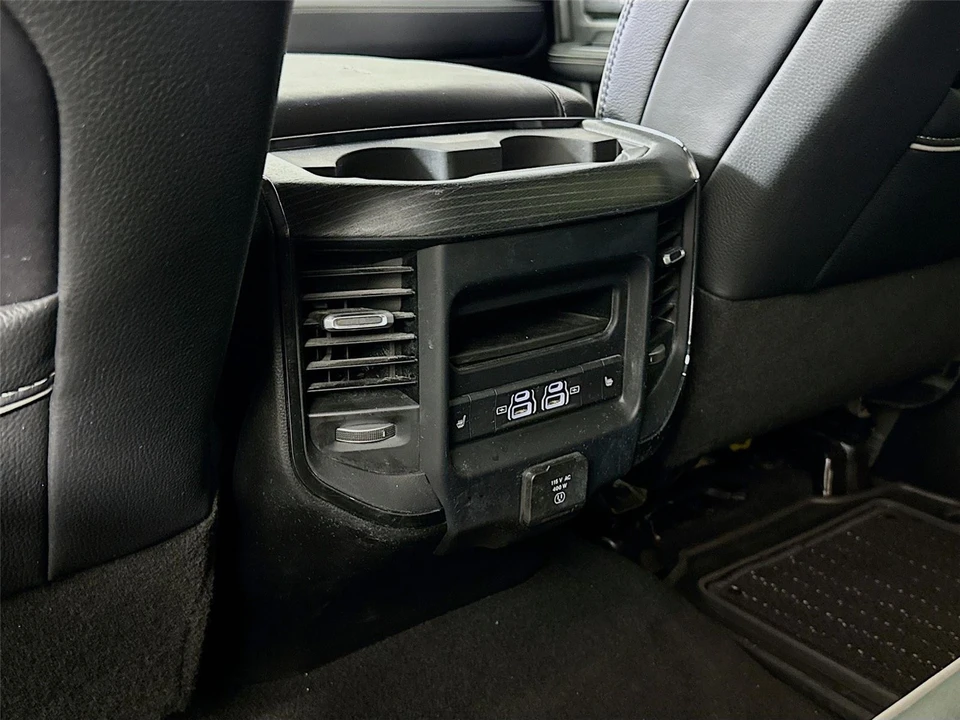 2024 Ram 3500 - Image 20 of 31
