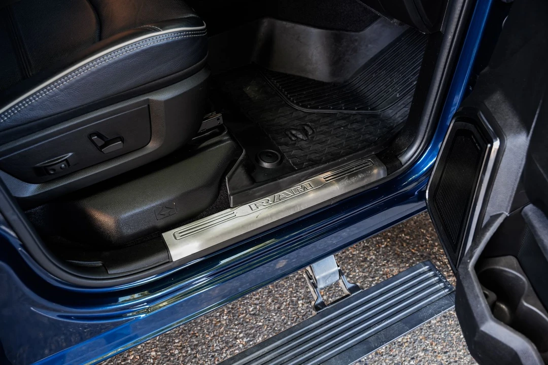 2024 Ram 3500 - Image 26 of 31