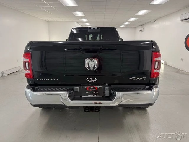 2024 Ram 3500 - Image 9 of 12
