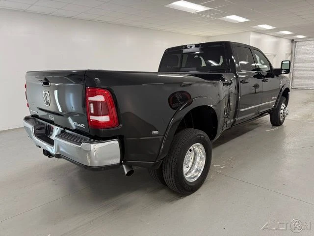 2024 Ram 3500 - Image 7 of 12