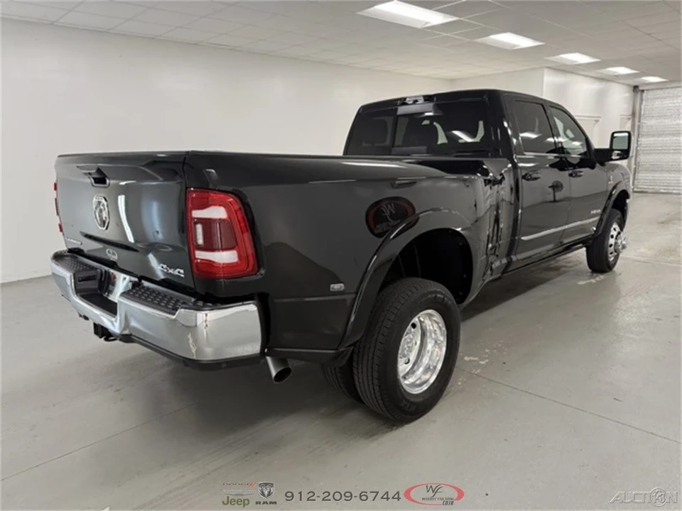 2024 Ram 3500 - Image 6 of 20