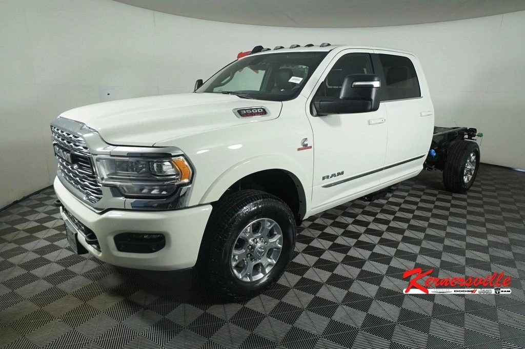 2024 Ram 3500 - Image 3 of 21