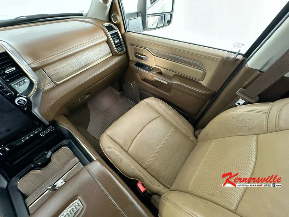 2024 Ram 3500 - Image 11 of 24