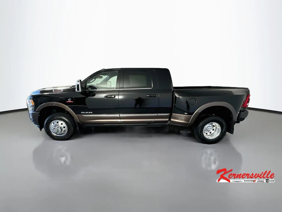 2024 Ram 3500 - Image 4 of 24