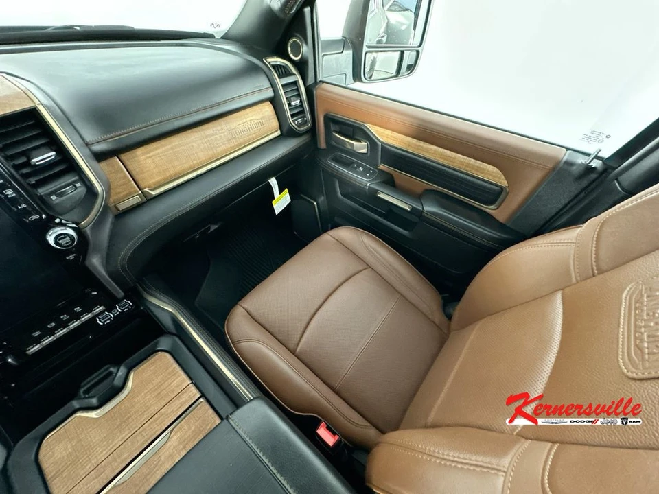 2024 Ram 3500 - Image 11 of 24
