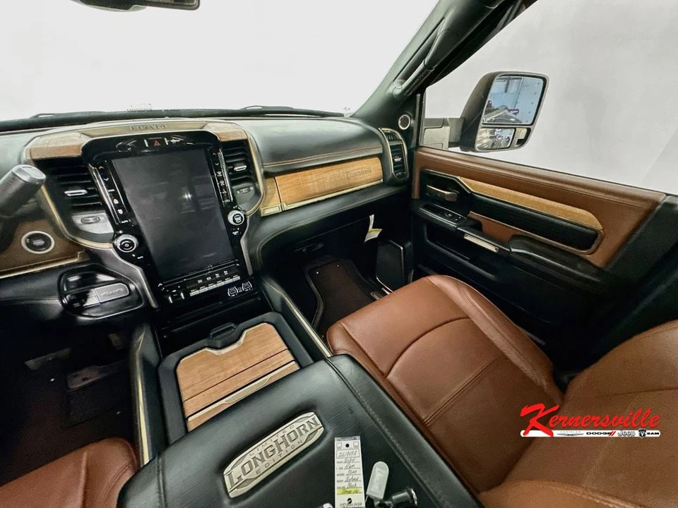2024 Ram 3500 - Image 10 of 24