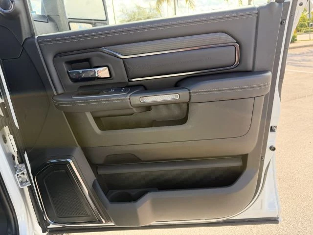 2024 Ram 3500 - Image 18 of 21