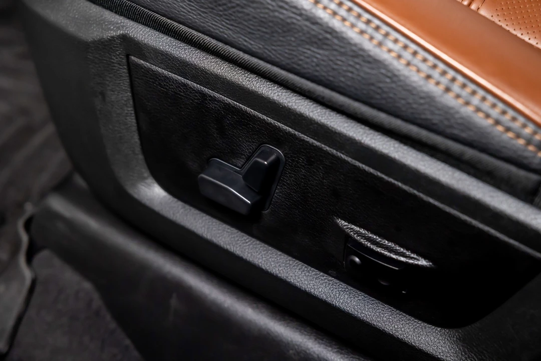 2024 Ram 3500 - Image 16 of 21